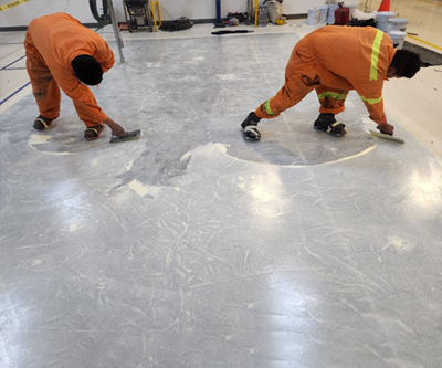 Instalación de soporte para piso epóxico