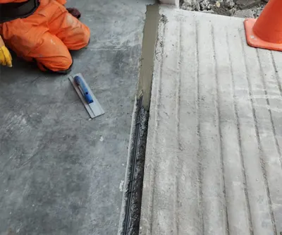 Inicio de colocacion mezcla de congreto fraguado