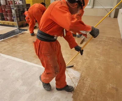 Aplicación de resina epóxica Grupo Rex