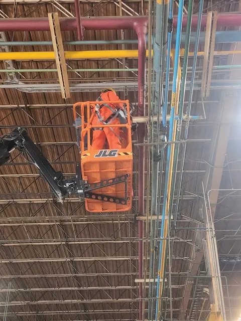 Limpieza en industria en alturas - Grupo Rex